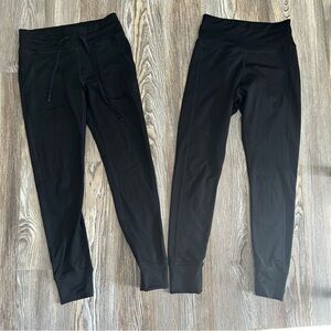 Women’s Offline by Aerie Black Jogger bundle, size Medium